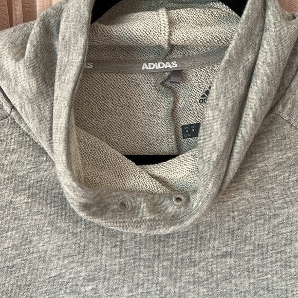 Adidas pullover - Picture 3 of 4